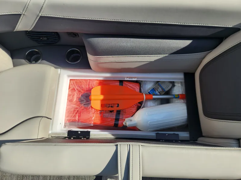 Slide: The Image of Barletta 22 CC TRITOON 2024 - 9