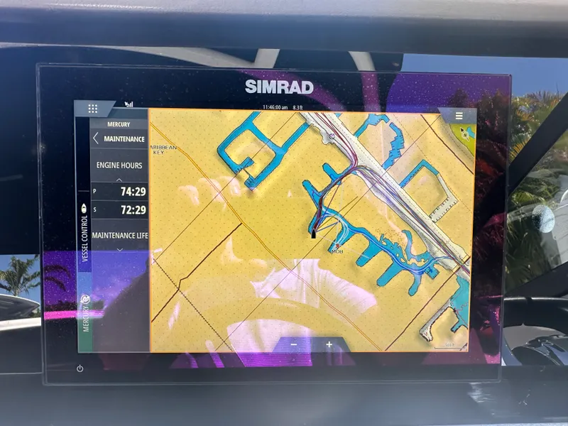 Slide: The Image of Sea Ray 290 SDX OUTBOARD 2020 - 19