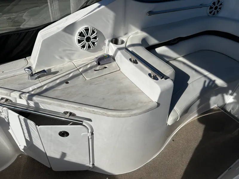 Slide: The Image of Rinker 280 EXPRESS CRUISER 2014 - 11