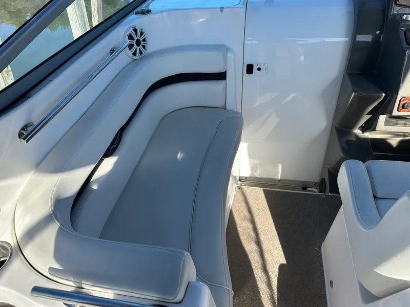 Slide: The Image of Rinker 280 EXPRESS CRUISER 2014 - 12