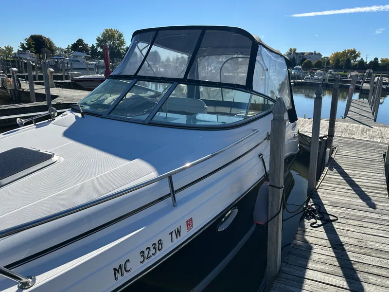 Slide: The Image of Rinker 280 EXPRESS CRUISER 2014 - 6