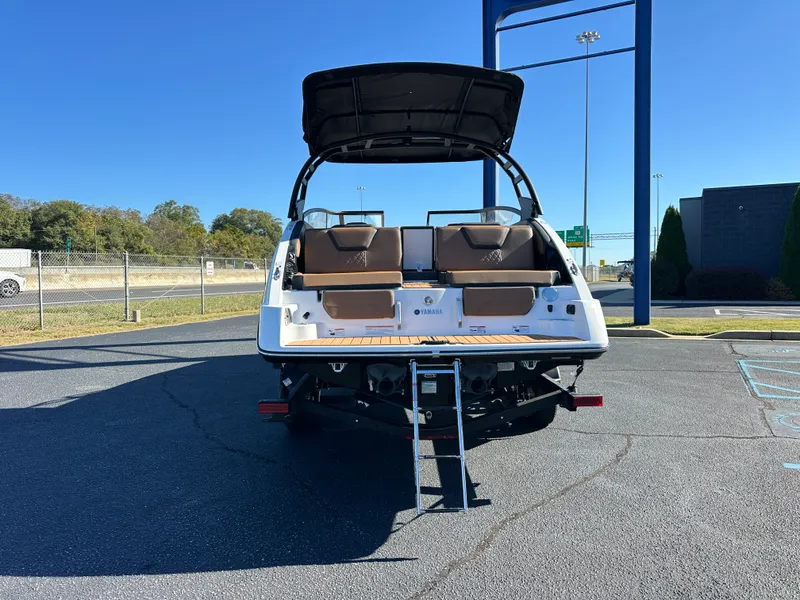 Slide: The Image of Yamaha 252SD 2026 - 1