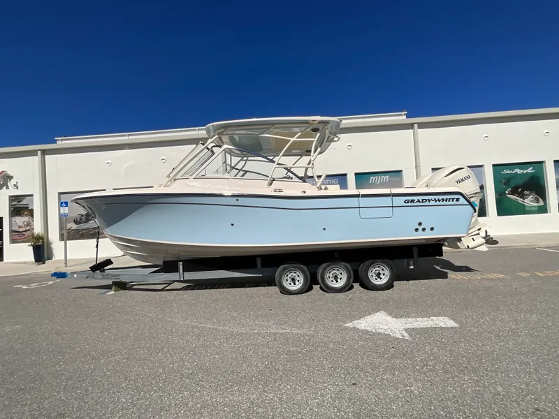 Slide: The Image of Grady-White Freedom 285 2026 - 15