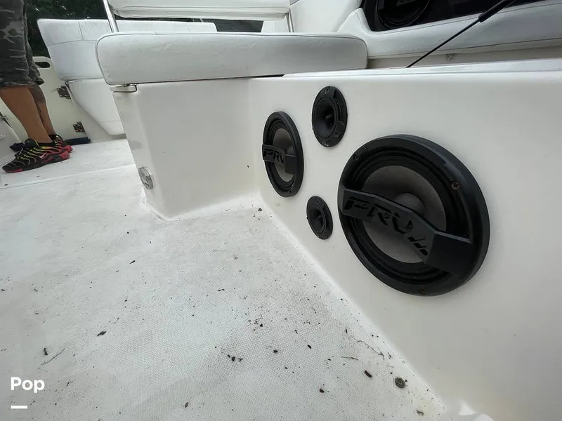 Slide: The Image of Exterior Speakers - 12662878