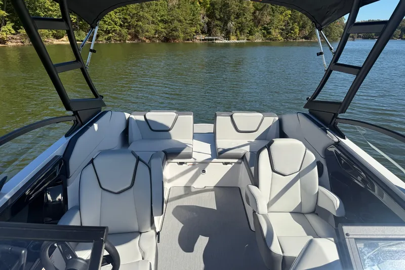 Slide: The Image of Yamaha AR250 2026 - 17