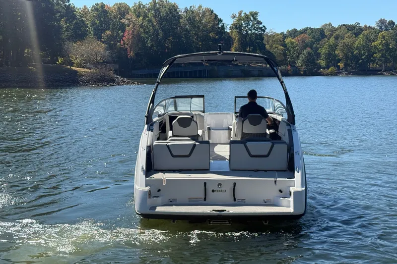 Slide: The Image of Yamaha AR250 2026 - 2