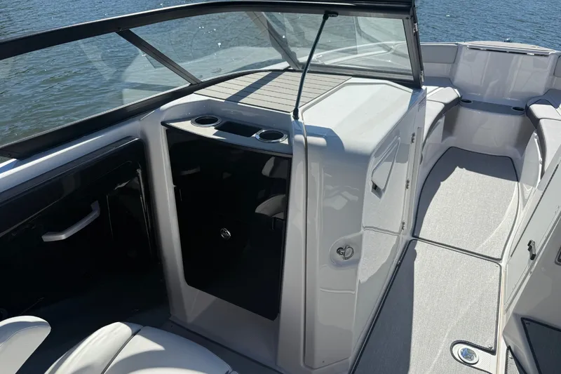 Slide: The Image of Yamaha AR250 2026 - 25