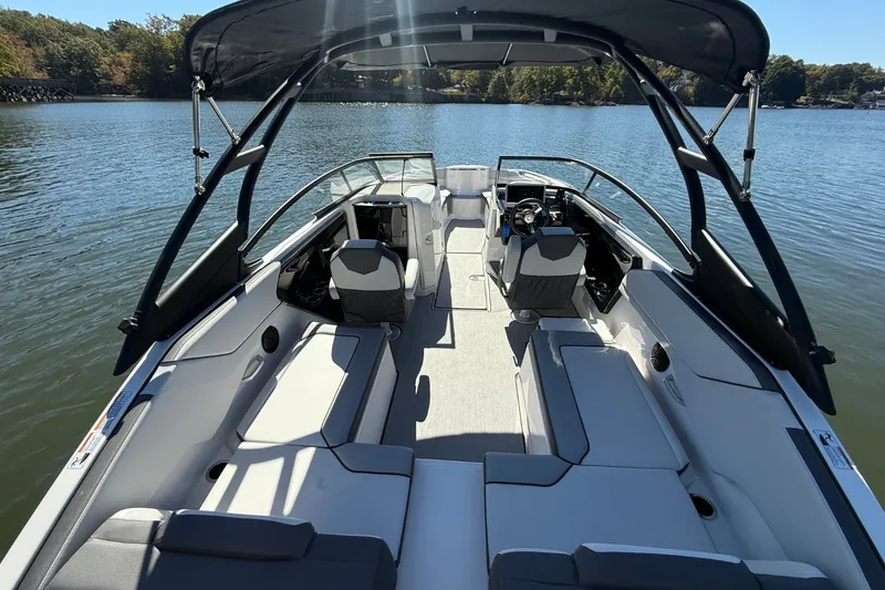 Slide: The Image of Yamaha AR250 2026 - 9