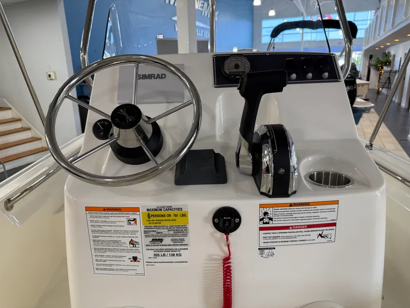 Slide: The Image of Boston Whaler 150 Montauk 2026 - 5