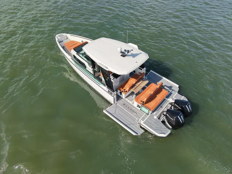 Slide: The Image of Saxdor 320 GTO 2024 - 5