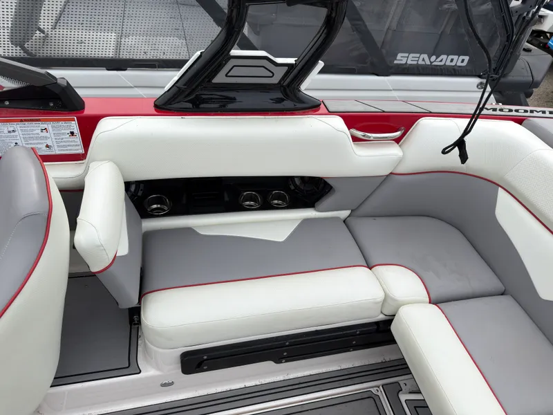 Slide: The Image of Moomba KAIYEN 2021 - 11