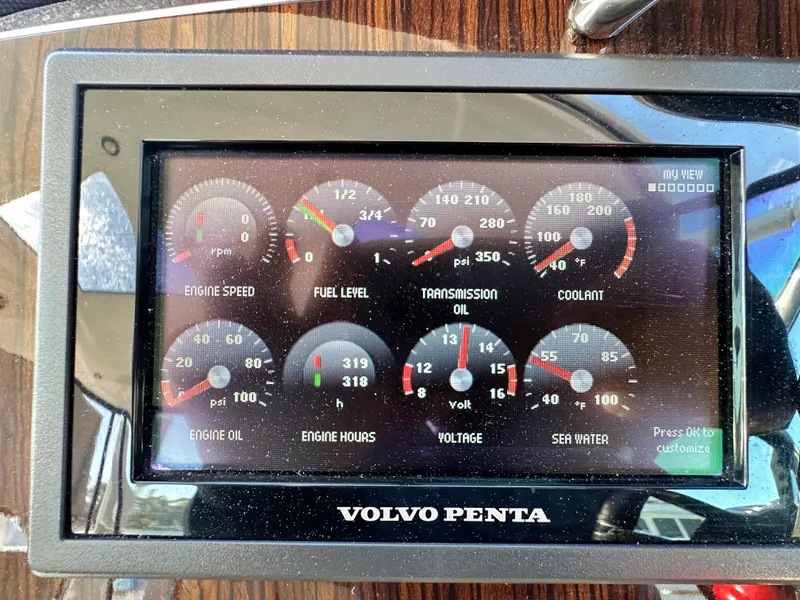 Slide: The Image of Cruisers Yachts 380 EXPRESS 2014 - 15