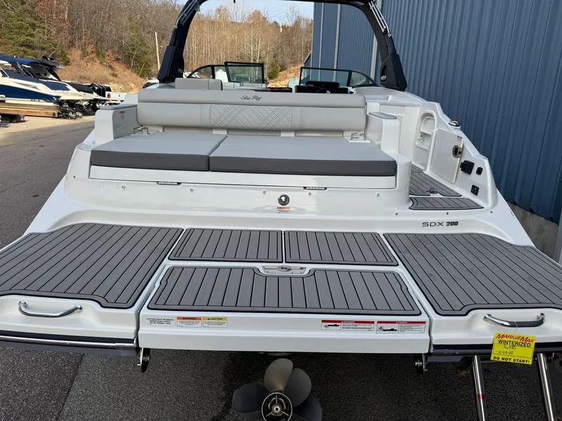 Slide: The Image of Sea Ray SDX 290 2026 - 21