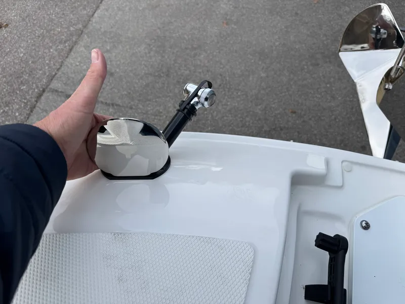 Slide: The Image of Sea Ray SDX 290 2026 - 54