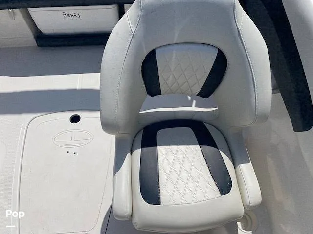 Slide: The Image of Tahoe 550ts 2016 - 12898879