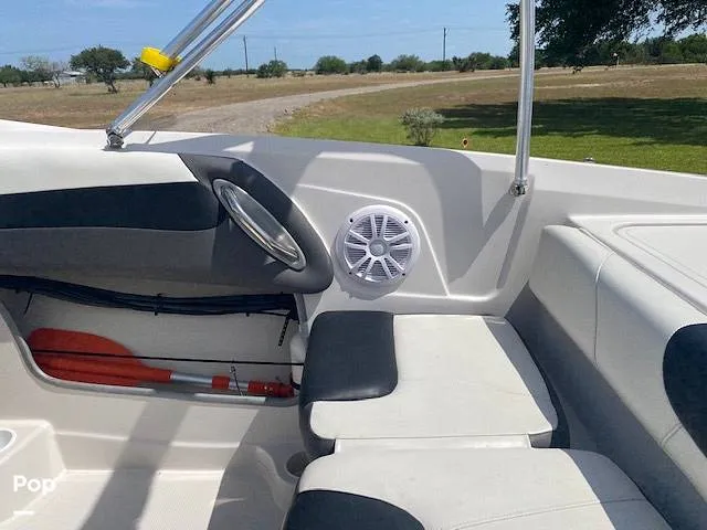 Slide: The Image of Plenty Of Passenger Seating - 12898888