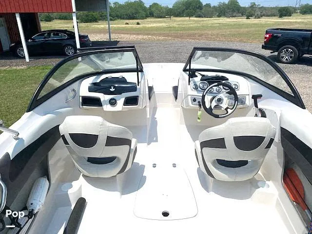 Slide: The Image of Tahoe 550ts 2016 - 15483734