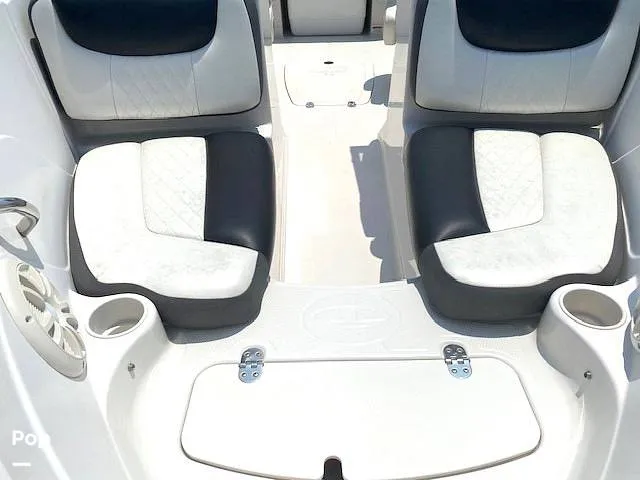 Slide: The Image of Tahoe 550ts 2016 - 15484089