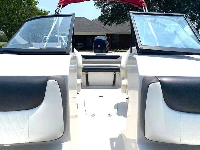 Slide: The Image of Tahoe 550ts 2016 - 15484092