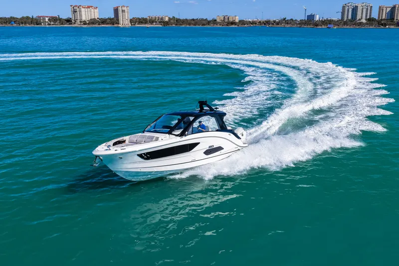 Slide: The Image of Sea Ray Sundancer 370 Outboard 2026 - 64