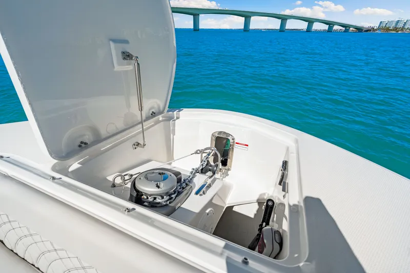 Slide: The Image of Sea Ray Sundancer 370 Outboard 2026 - 77