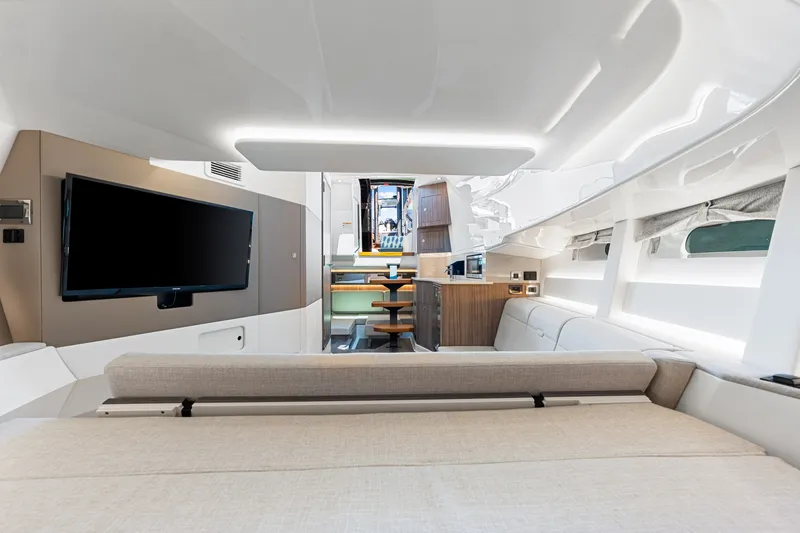 Slide: The Image of Sea Ray Sundancer 370 Outboard 2026 - 83