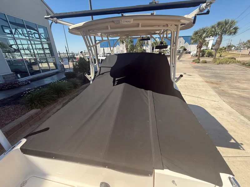 Slide: The Image of Grady-White 235 FREEDOM 2020 - 5