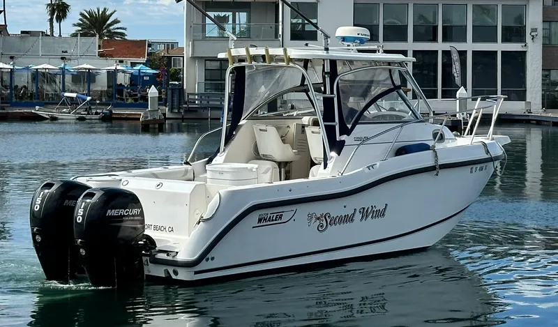 Slide: The Image of Boston Whaler 255 CONQUEST 2002 - 22