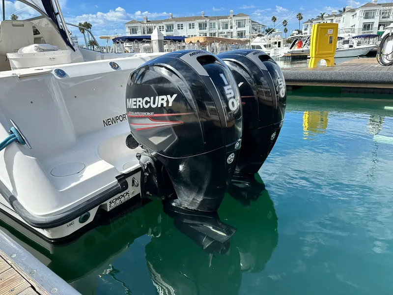 Slide: The Image of Boston Whaler 255 CONQUEST 2002 - 26