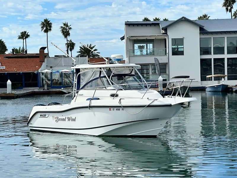 Slide: The Image of Boston Whaler 255 CONQUEST 2002 - 6