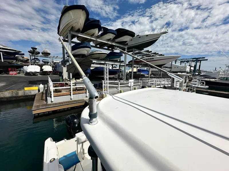 Slide: The Image of Boston Whaler 255 CONQUEST 2002 - 63