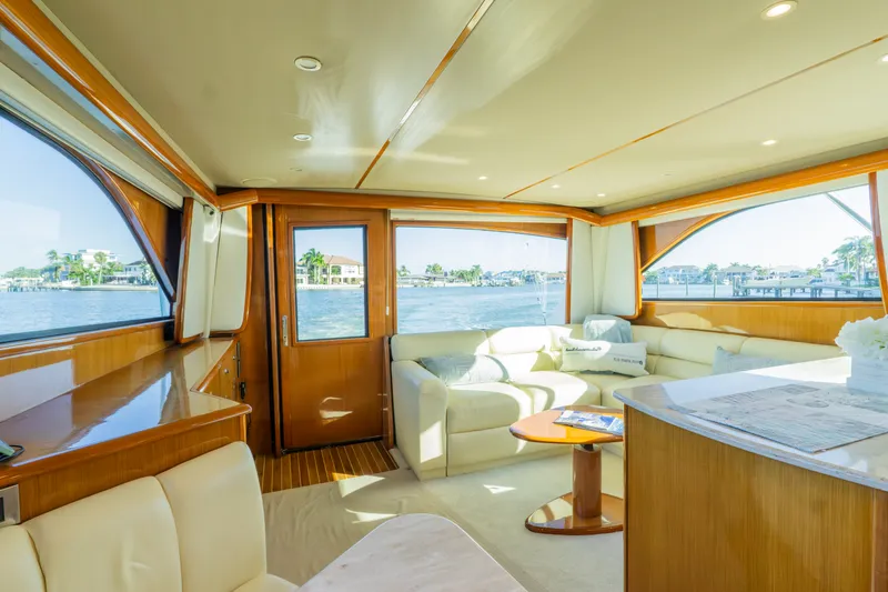 Slide: The Image of Viking 48SF 2003 - 23