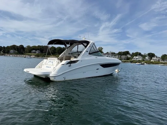 Slide: The Image of Sea Ray 310 SUNDANCER 2014 - 1
