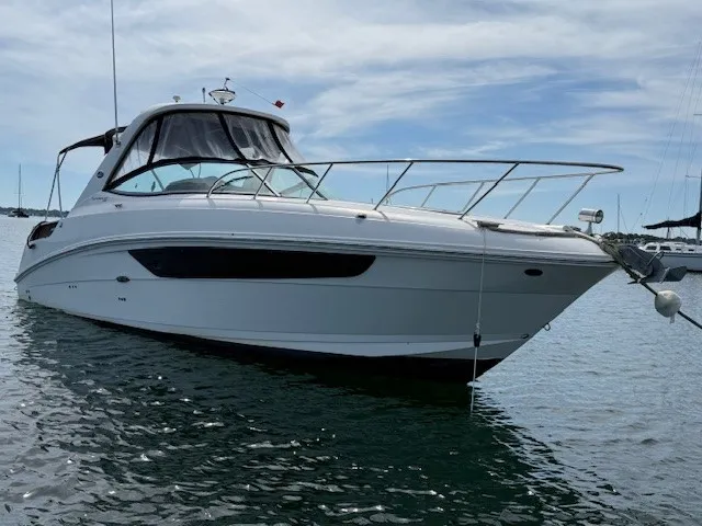 Slide: The Image of Sea Ray 310 SUNDANCER 2014 - 3