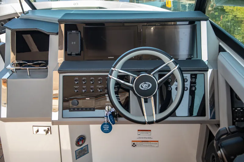 Slide: The Image of Cobalt R33 2023 - 13