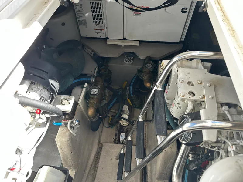 Slide: The Image of Sea Ray 47 SEDAN BRIDGE 2008 - 12