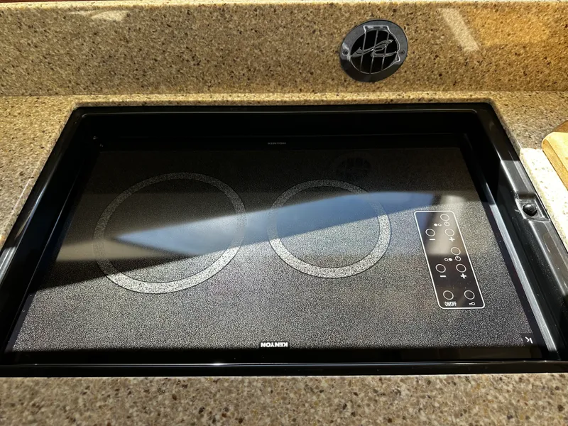 Slide: The Image of Sea Ray 47 SEDAN BRIDGE 2008 - 17