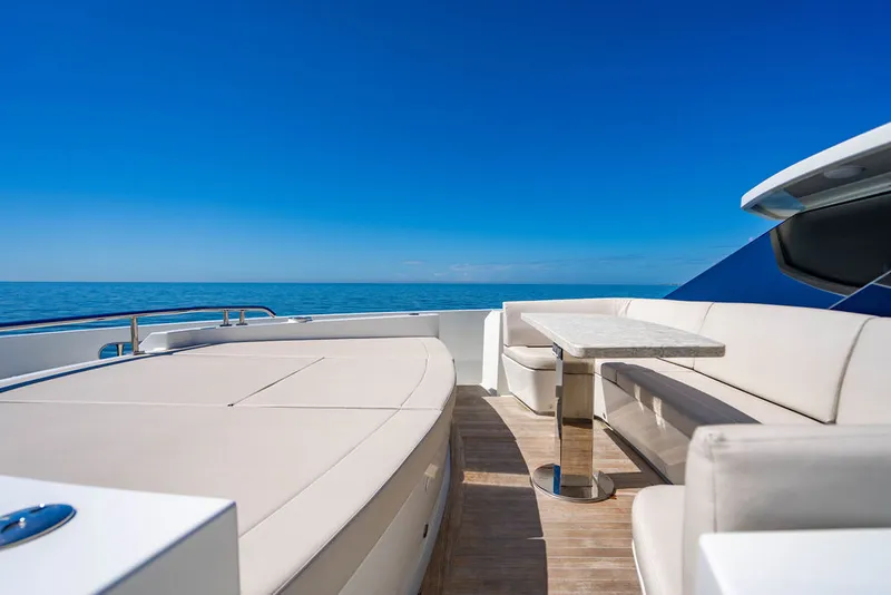 Slide: The Image of Ocean Alexander 84 R 2020 - 60