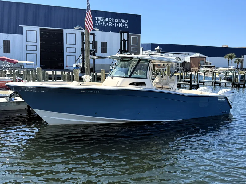 Slide: The Image of Grady-White 336 CANYON 2021 - 2