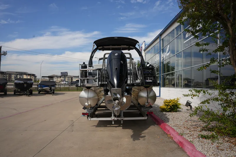 Slide: The Image of Harris 230 Grand Mariner 2026 - 3