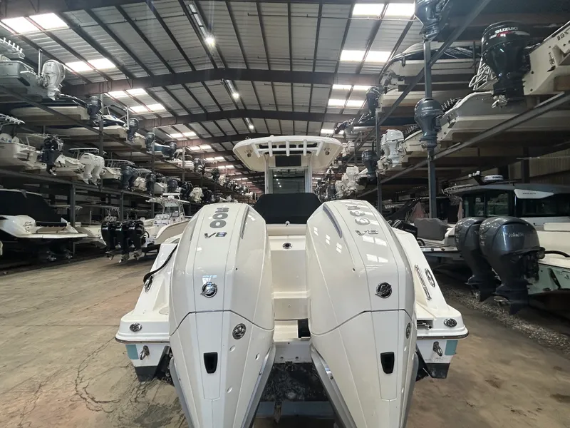 Slide: The Image of Boston Whaler 280 2024 - 7