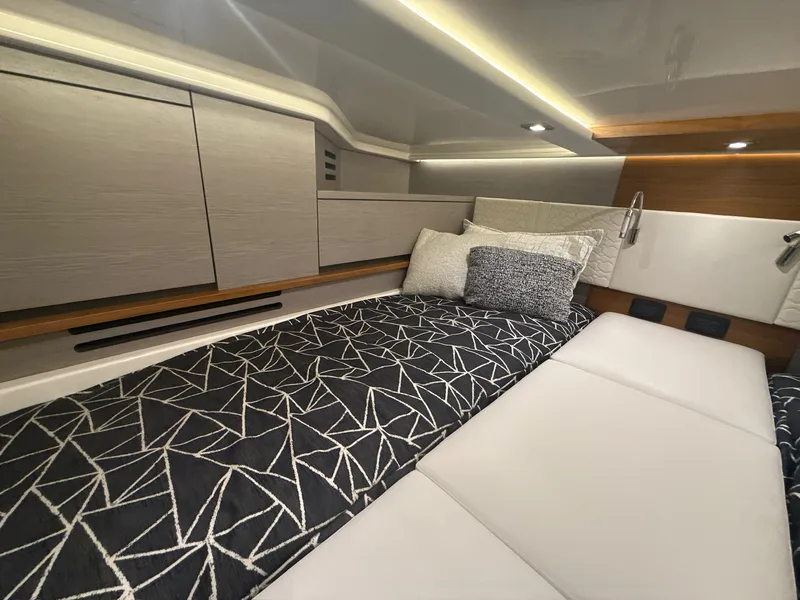 Slide: The Image of Tiara 48 LS 2024 - 15