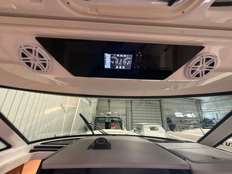 Slide: The Image of Tiara 48 LS 2024 - 28