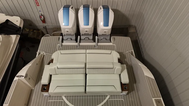 Slide: The Image of Tiara 48 LS 2024 - 5