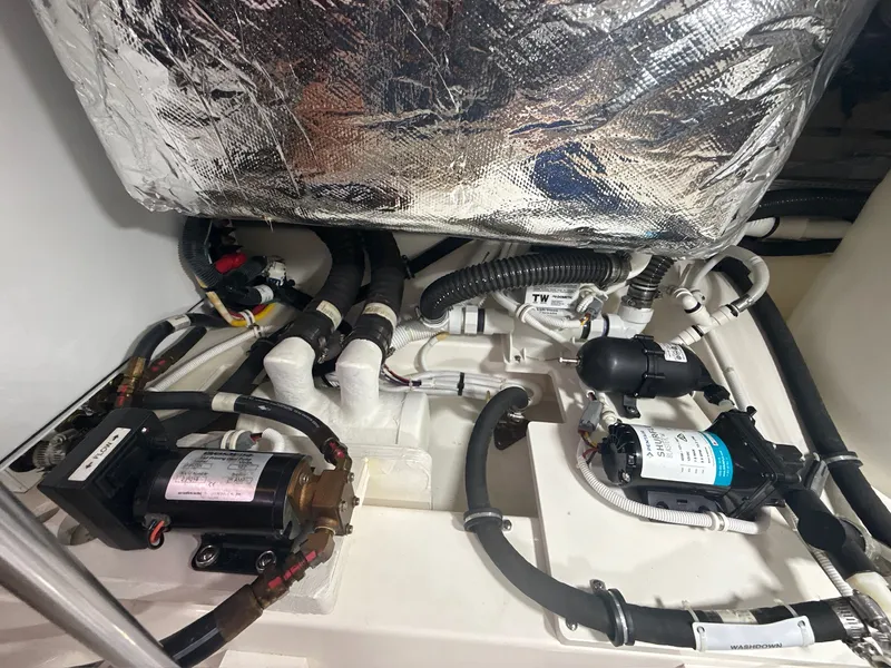 Slide: The Image of Tiara 48 LS 2024 - 51