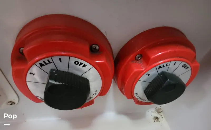 Slide: The Image of Battery Switch - 12952126