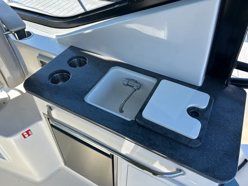Slide: The Image of Boston Whaler 325 Conquest 2026 - 17