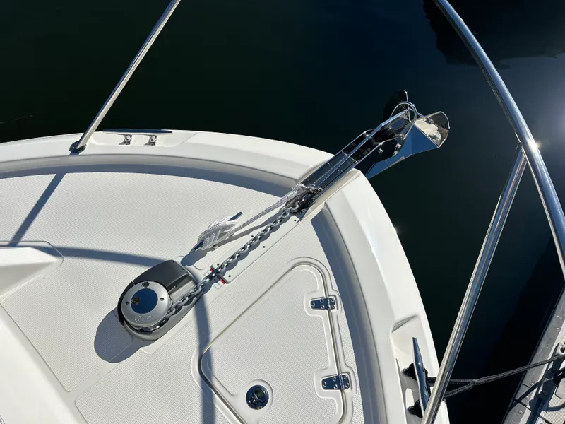 Slide: The Image of Boston Whaler 325 Conquest 2026 - 36
