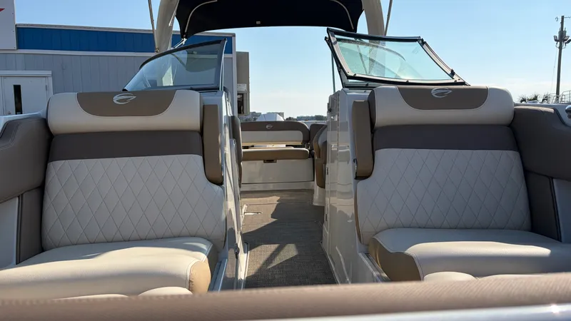 Slide: The Image of Crownline Boats 270 2022 - 15