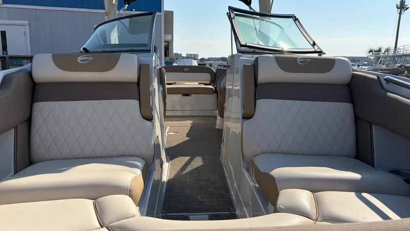 Slide: The Image of Crownline Boats 270 2022 - 18